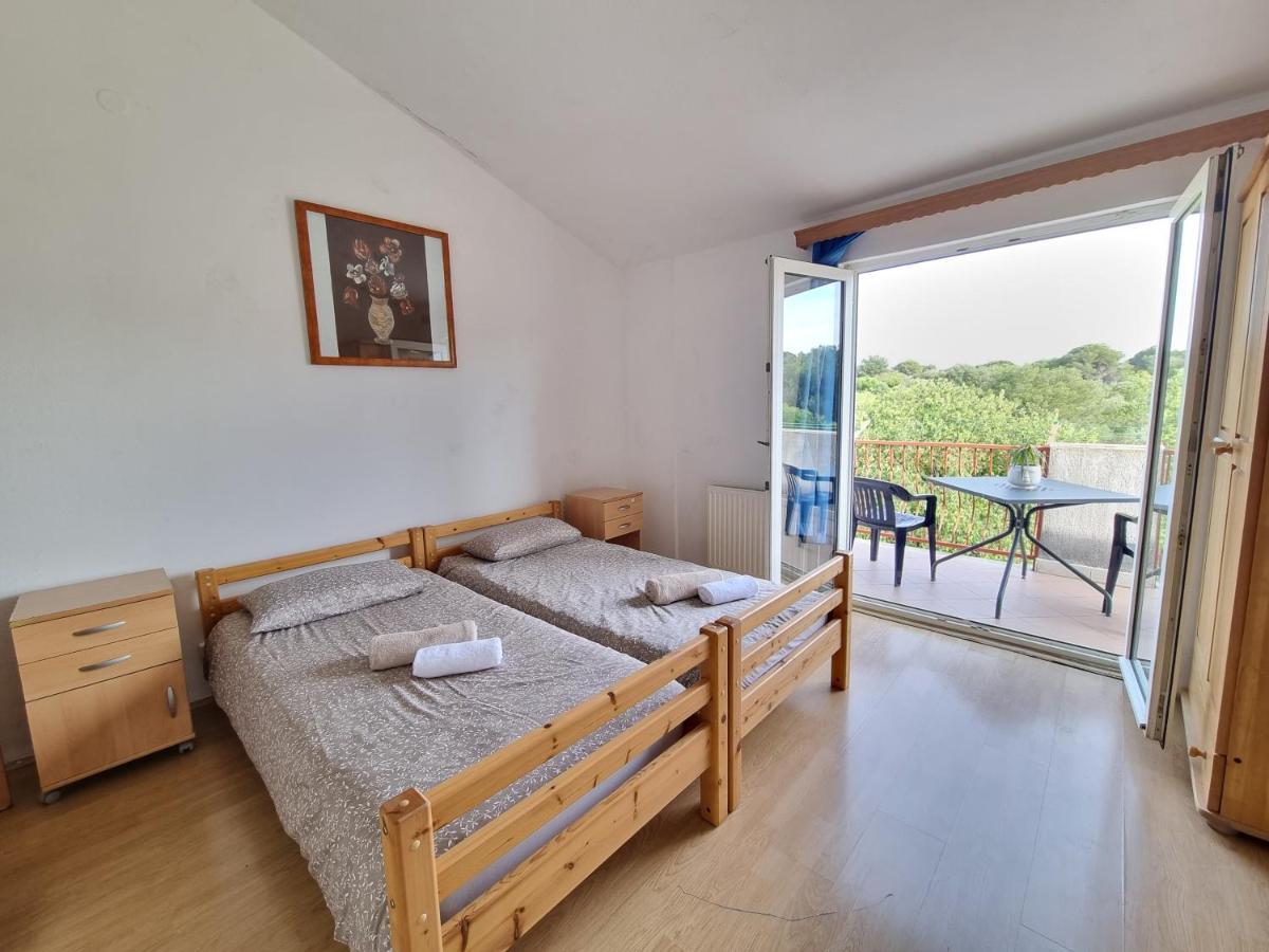 Rooms Slavica Okrug Gornji Exterior photo