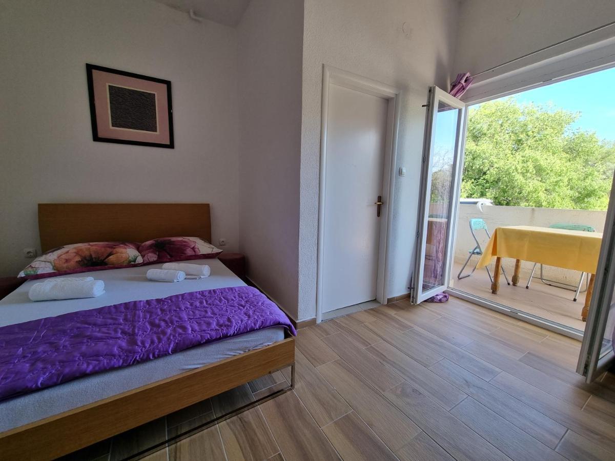 Rooms Slavica Okrug Gornji Exterior photo